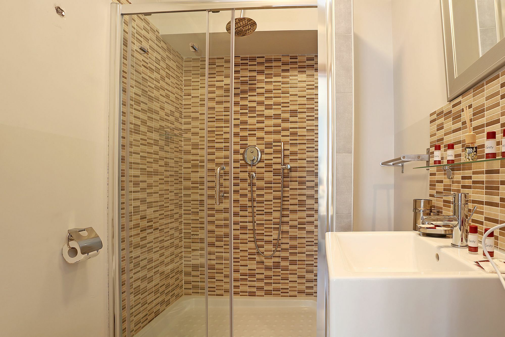 Guest house Rhome 20 3*